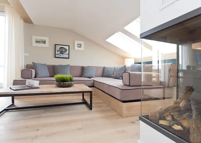 Duenenpalais App 25 *